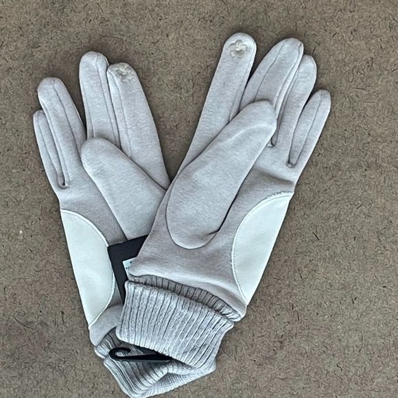 COPY - WOMENS WHITE FAUX LEATHER SCREEN-TOUCH GLOVES - NWT - OS - Picture 5 of 5